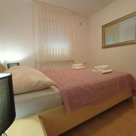 Apartment Knapic