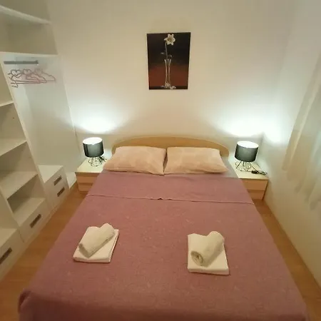 Apartment Knapic Vir